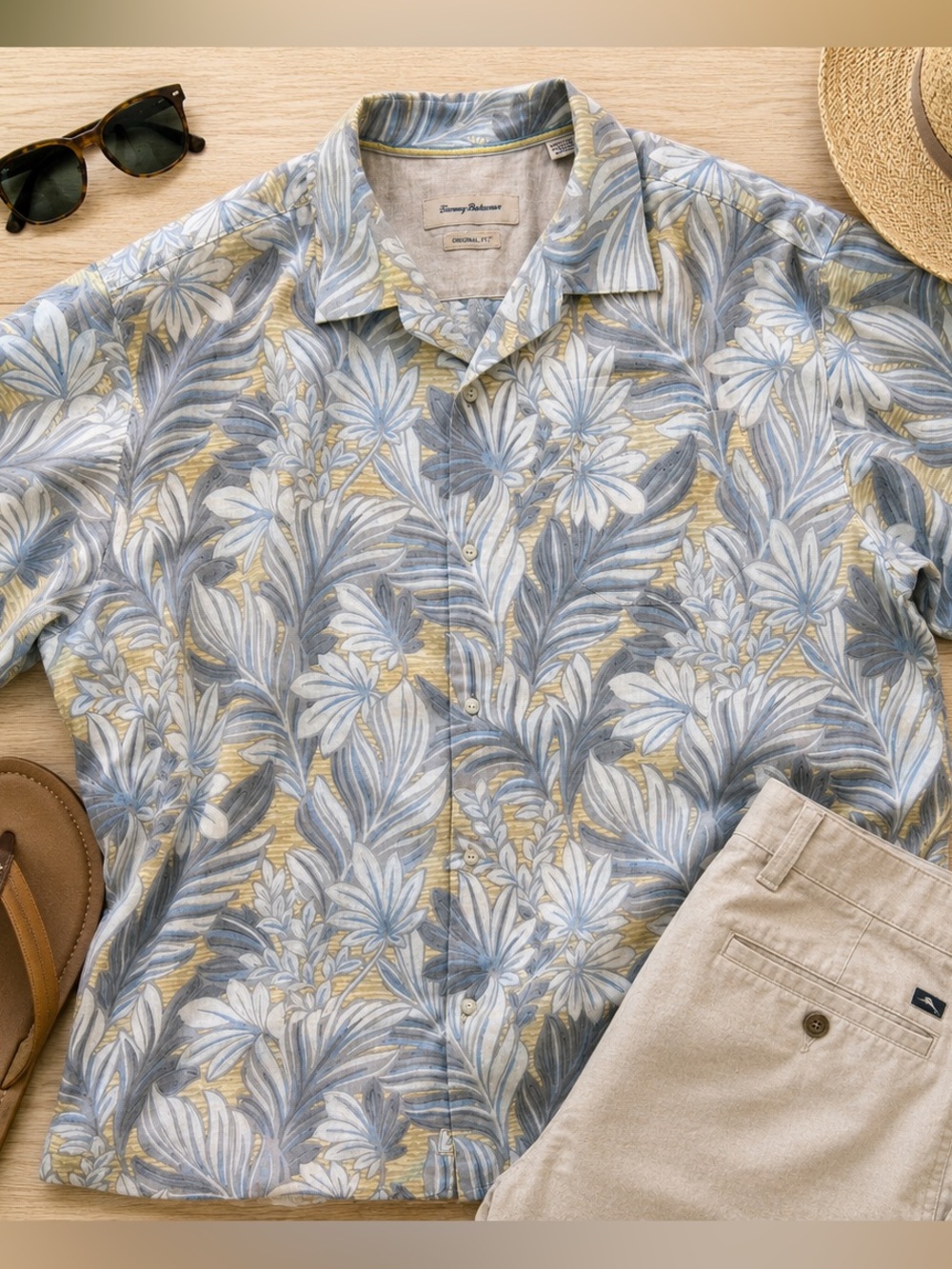 Tommy Bahama Original Fit Silk Blend Hawaiian Shirt XXL Tropical Camp Shirt